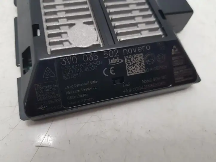 Skoda Kodiaq (2017 - ) 3V0035502 Модуль беспроводной зарядки — фото 2