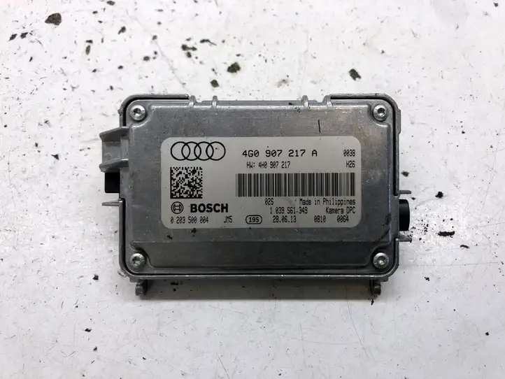Audi A6 C7 (2011 - 2014) 4G0907217A Камера в лобовом стекле — фото 2