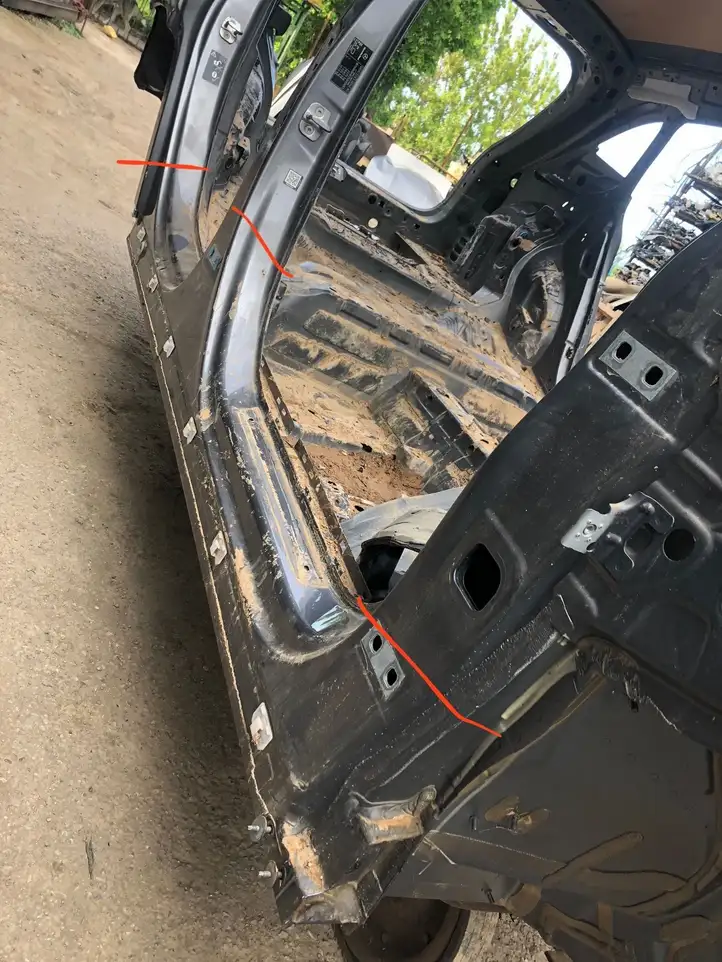 Mercedes-Benz GLA H247 (2020 - ) Передний порог кузова — фото 1