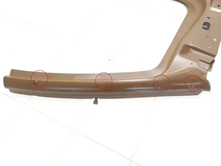 Tesla Model 3 (2017 - 2023) 1073679-S0-A Другая часть кузова — фото 4