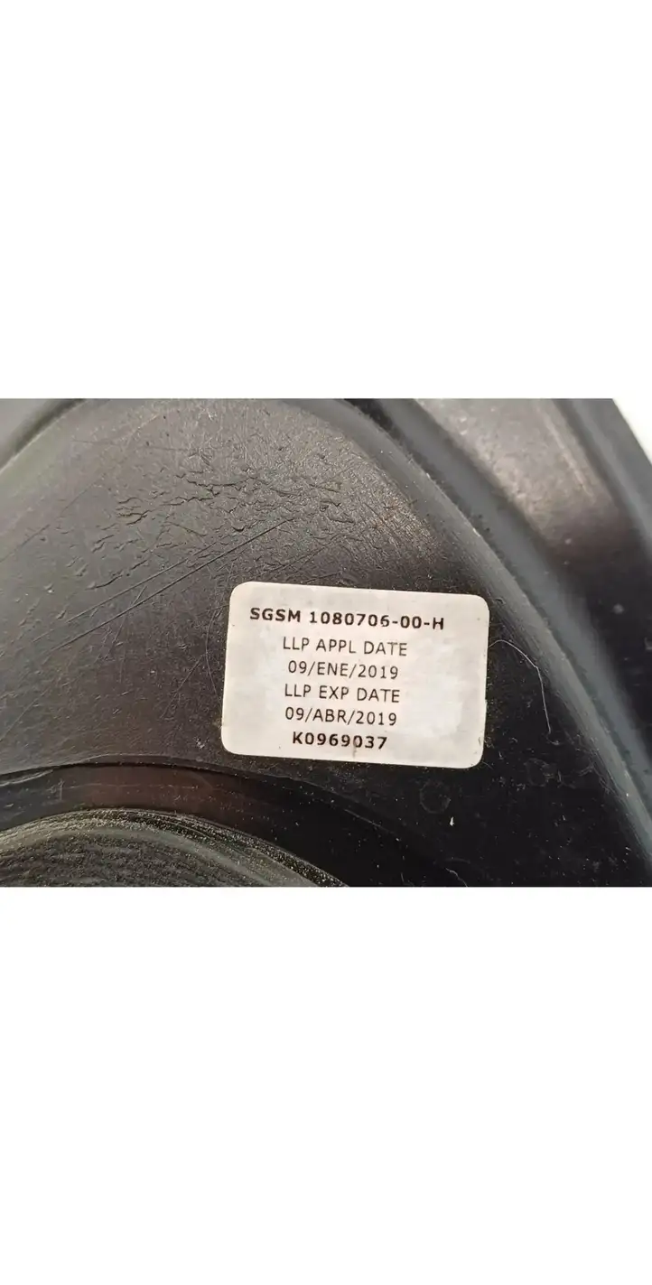 Tesla Model 3 (2017 - 2023) 1080706-00-H Заднее боковое стекло — фото 3