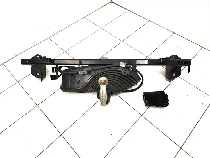 BMW 4 G22 G23 G24 G26 (2020 - ) 5A056C9 Комплект буксировочного крюка — фото 1