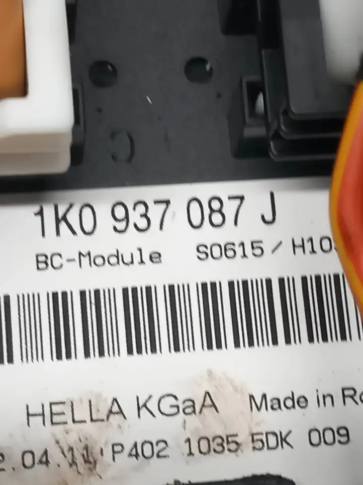 Volkswagen Golf Plus (2008 - 2014) 1K0937087J Модуль комфорта — фото 3