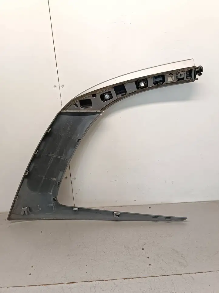 Citroen C4 Grand Picasso (2013 - 2016) 96776509 Облицовка заднего бокового стекла — фото 3