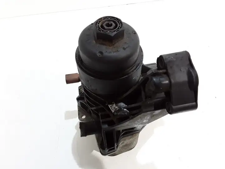 Audi A3/S3 8V (2012 - 2016) 03N115389 Кронштейн масляного фильтра — фото 4