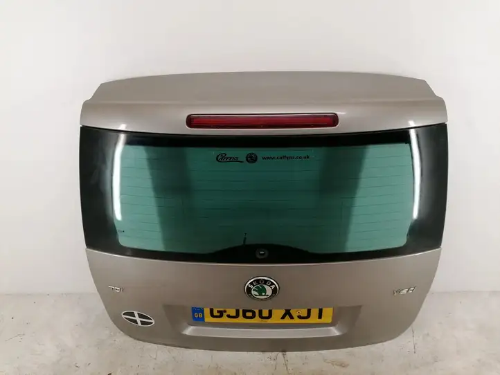 Skoda Yeti (5L) (2009 - 2012) Крышка багажника — фото 3