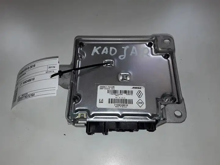 Renault Kadjar (2015 - 2018) 7159240010 Усилитель звука — фото 1
