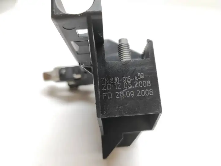 Audi A4 S4 B8 8K (2007 - 2011) 8J0915459 Плюсовой провод аккумулятора — фото 4