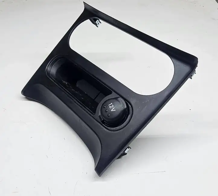 Nissan Qashqai (2006 - 2010) P10450A77500 Накладка прикуривателя — фото 3