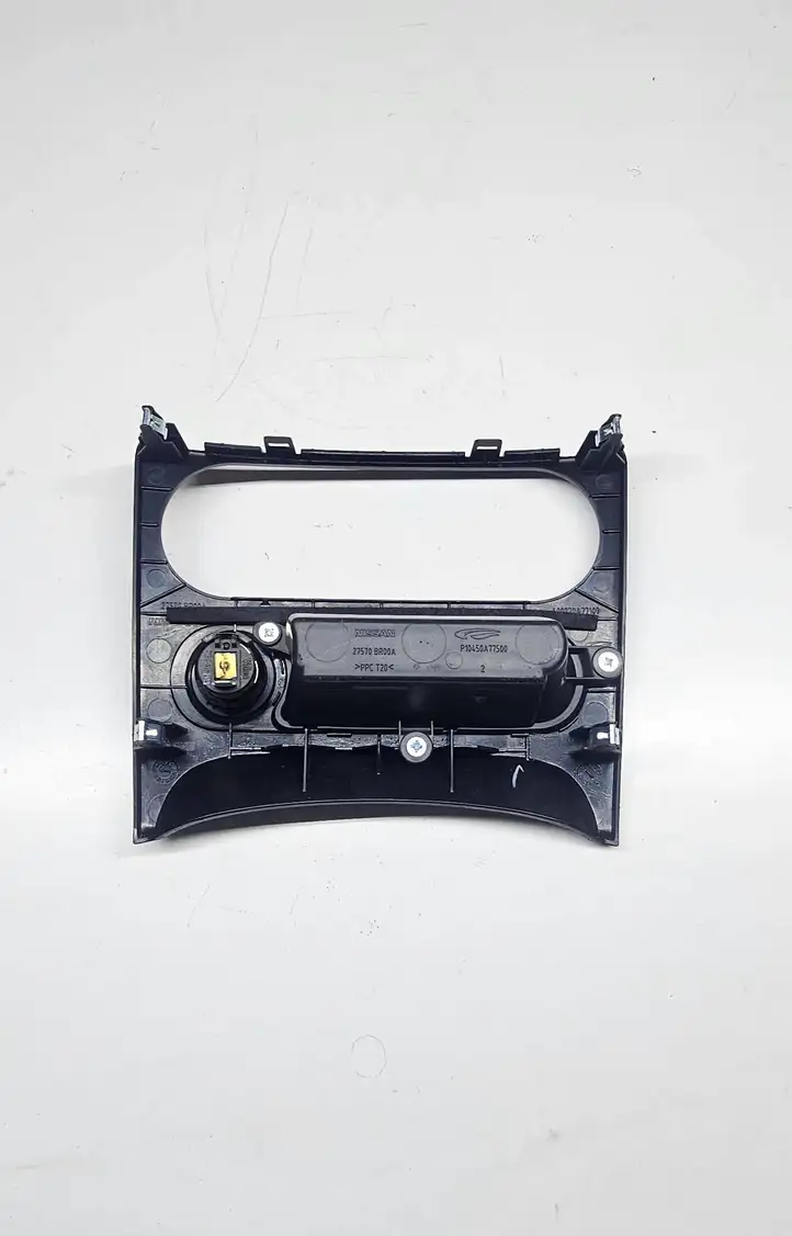 Nissan Qashqai (2006 - 2010) P10450A77500 Накладка прикуривателя — фото 5