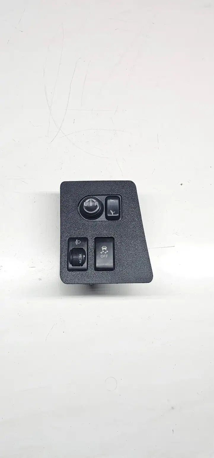 Nissan Qashqai (2006 - 2010) P10970A77500 Накладка кнопки регулировки зеркал — фото 1