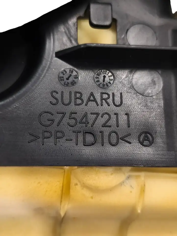 Subaru Outback (BT) (2019 - ) Верхняя боковая отделка заднего сиденья — фото 7