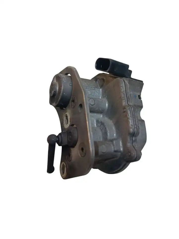 Audi Q7 4L (2005 - 2009) 059145725E Электропривод турбины — фото 2