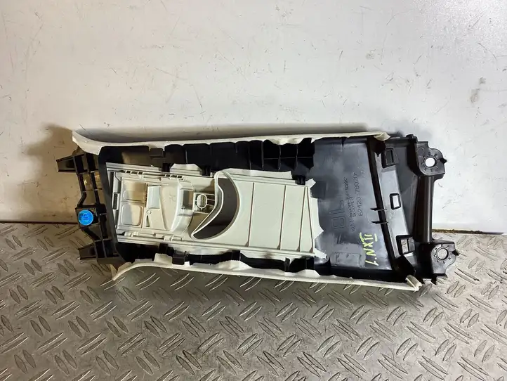 Lexus NX (2021 - ) 6242078020 Верхняя обшивка стойки B — фото 2