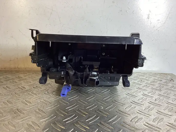 Lexus NX (2021 - ) 5881378010 Ящик центральной консоли — фото 4