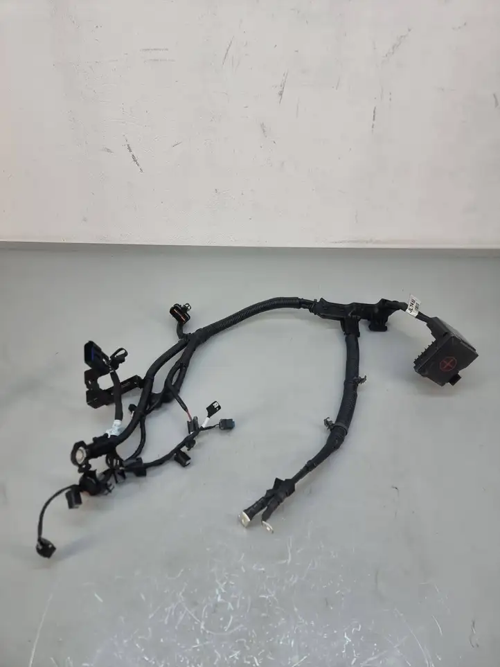 Kia Ceed (2021 - ) 91855j7741 Плюсовой провод аккумулятора — фото 1