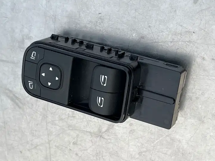 Mercedes-Benz Sprinter W907 W910 (2018 - ) A9079051308 Блок кнопок стеклоподъемников — фото 2