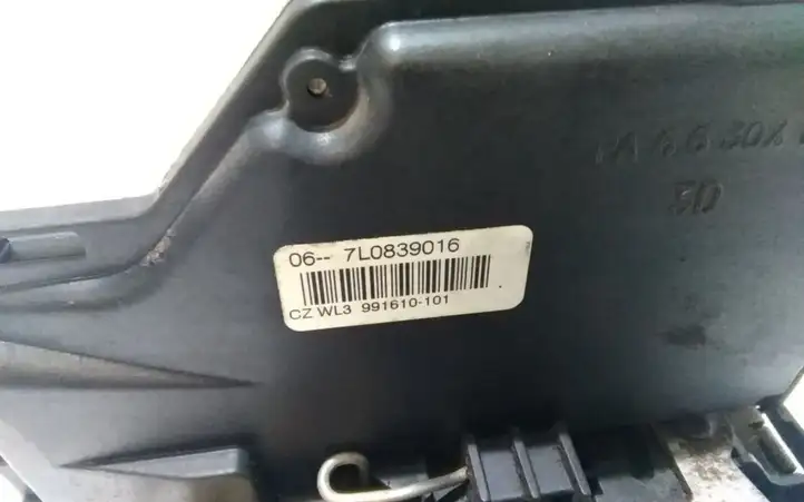 Volkswagen Touareg I (2002 - 2010) 7L0839016 Замок задней двери — фото 2