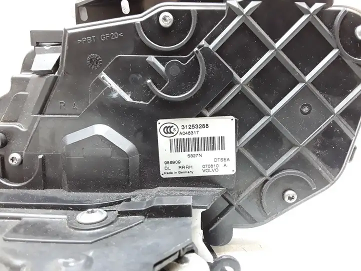 Volvo V70 (2007 - 2013) 31253288 Замок задней двери — фото 2