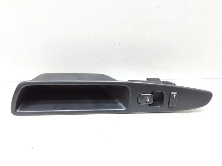 Volvo S40, V40 (2000 - 2004) 30889753 Кнопка стеклоподъемников — фото 1