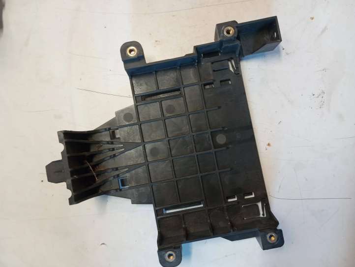 30729835 Volvo V70 Kita variklio skyriaus detalė