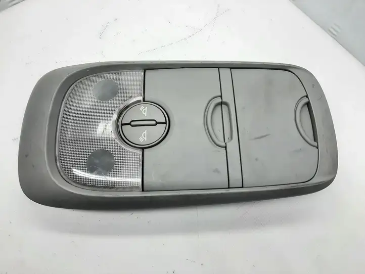 Kia Sorento (2002 - 2006) 0K53E51410 Передняя подсветка — фото 1