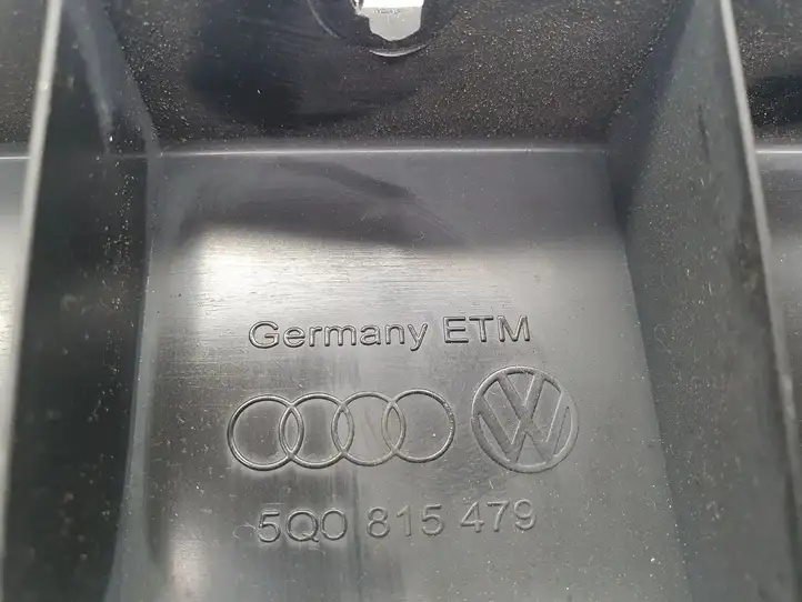Seat Leon (5F) (2012 - 2019) 5Q0815479 Детали воздухозаборника — фото 5
