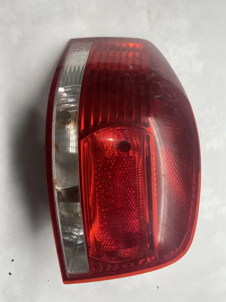 Audi A3/S3 8P (2004 - 2008) 8P0945257 Задний фонарь в кузове — фото 1