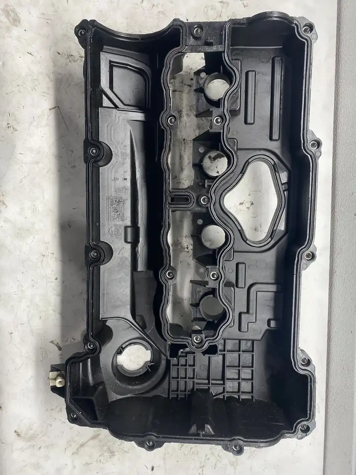 BMW 3 F30 F35 F31 (2012 - 2018) 7533626 Крышка головки блока цилиндров — фото 2