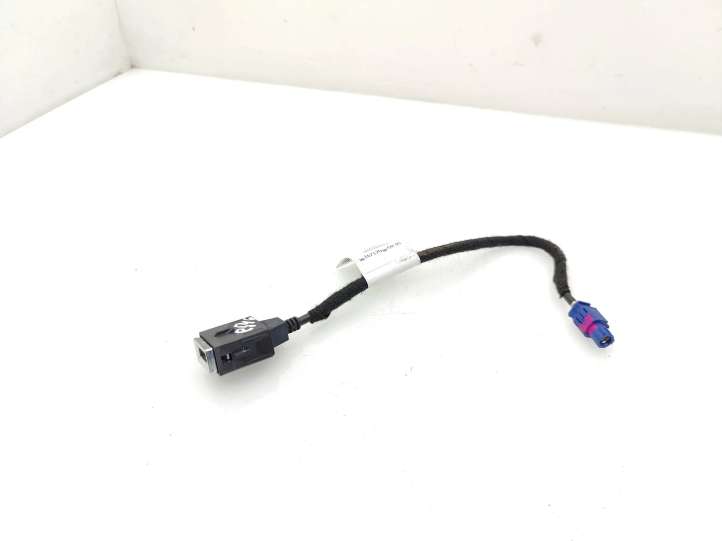 9826717080 Peugeot 308 USB jungtis