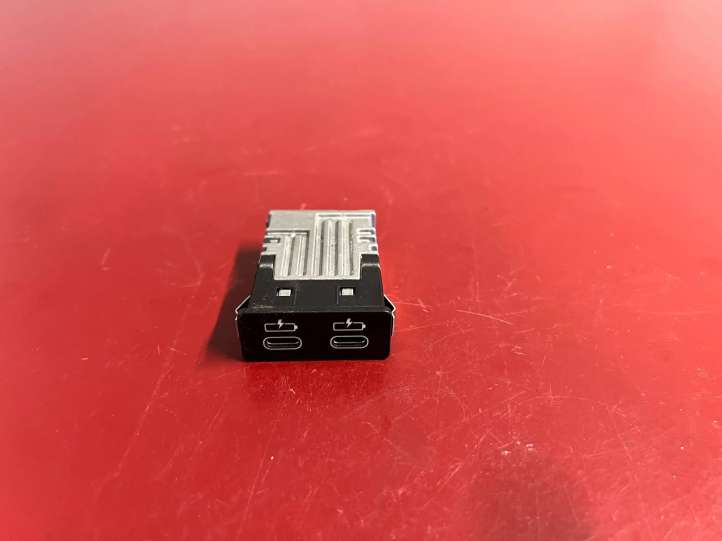 8711938 BMW X1 F48 F49 USB jungtis