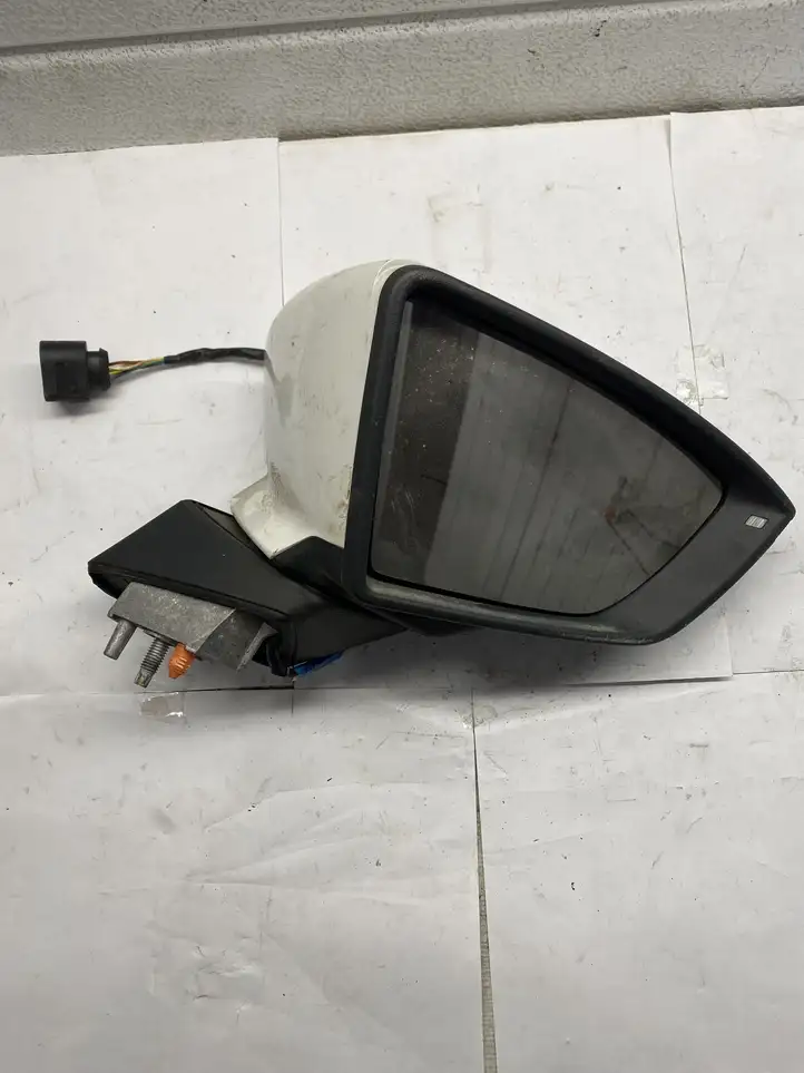 Seat Leon (5F) (2012 - 2019) A064480 Боковое зеркало с электроприводом — фото 1