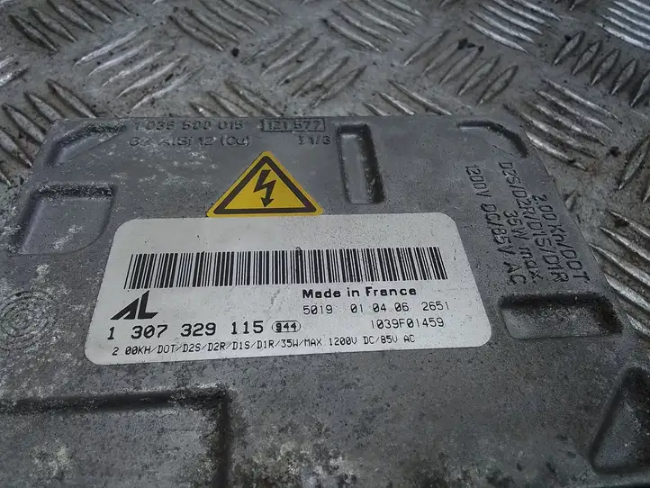 Audi A4 S4 B7 8E 8H (2004 - 2009) 1307329115 Блок розжига ксенона — фото 4