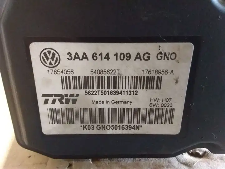 Volkswagen PASSAT B7 (2011 - 2014) 3AA614109AG ABS блок — фото 2