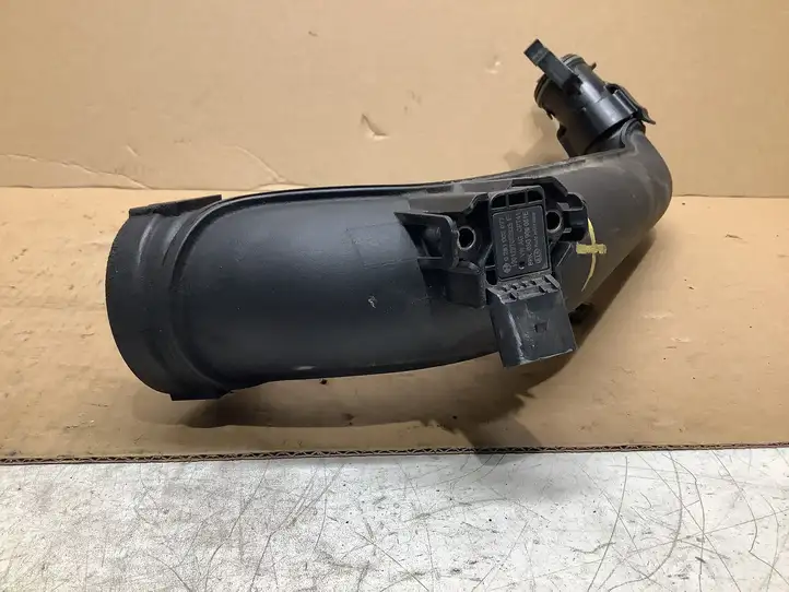 Audi A3/S3 8V (2012 - 2016) 04E145673C Трубки интеркулера / Шланги интеркулера — фото 2