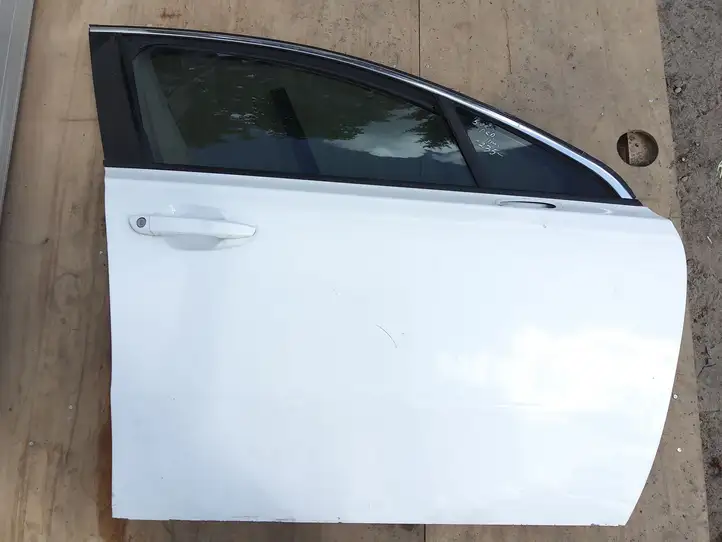 Peugeot 508 (2010 - 2014) Дверь — фото 1