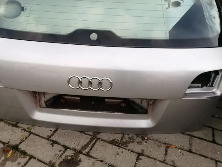 Audi A4 S4 B7 8E 8H (2004 - 2009) Крышка багажника — фото 2