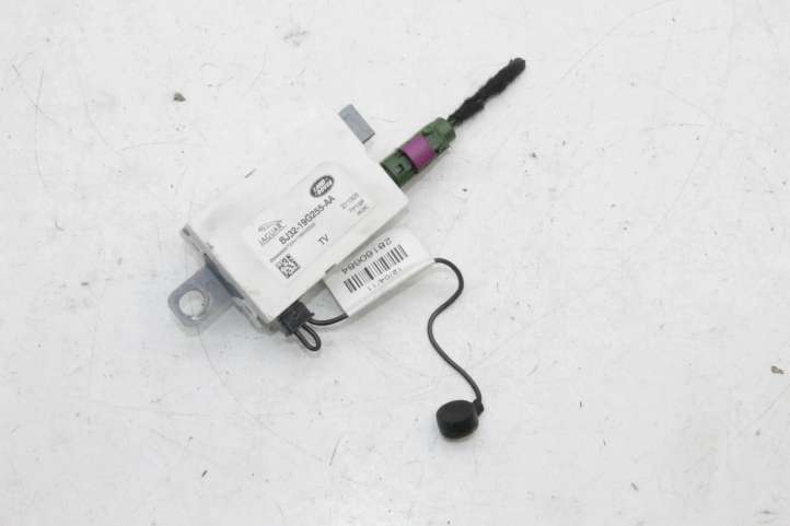 BJ3219G255AA Land Rover Range Rover Evoque L538 Antenos stiprintuvas