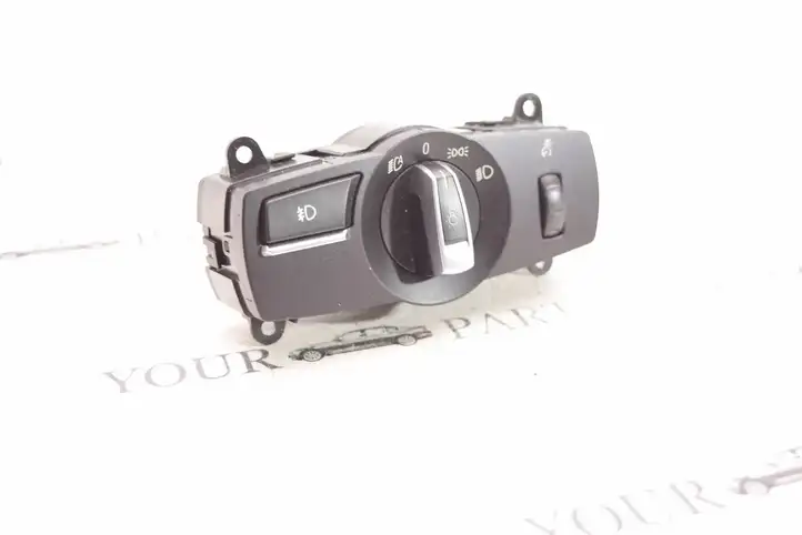 BMW X3 F25 (2010 - 2017) 9192745 Включатель фонарей — фото 3