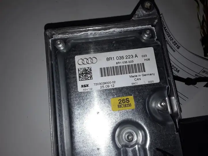 Audi A4 S4 B8 8K (2011 - 2015) 8R1035223A Усилитель звука — фото 3