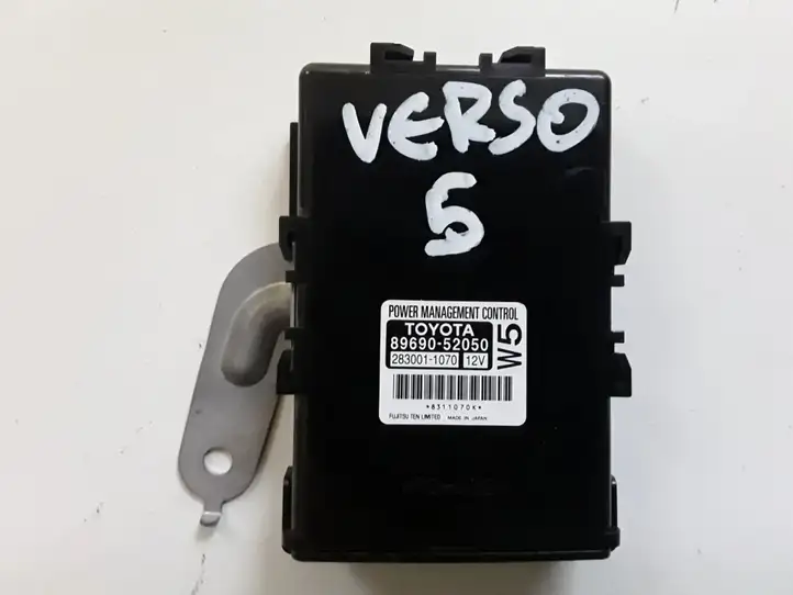 Toyota Verso (2009 - 2012) 8969052050 Прочие блоки управления — фото 1