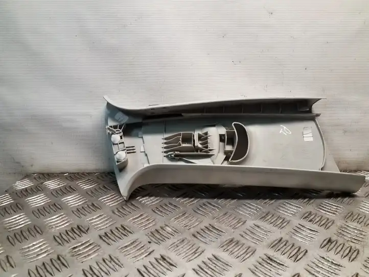 Skoda Octavia Mk2 (1Z) (2004 - 2013) 1Z0867293C Верхняя обшивка стойки B — фото 3