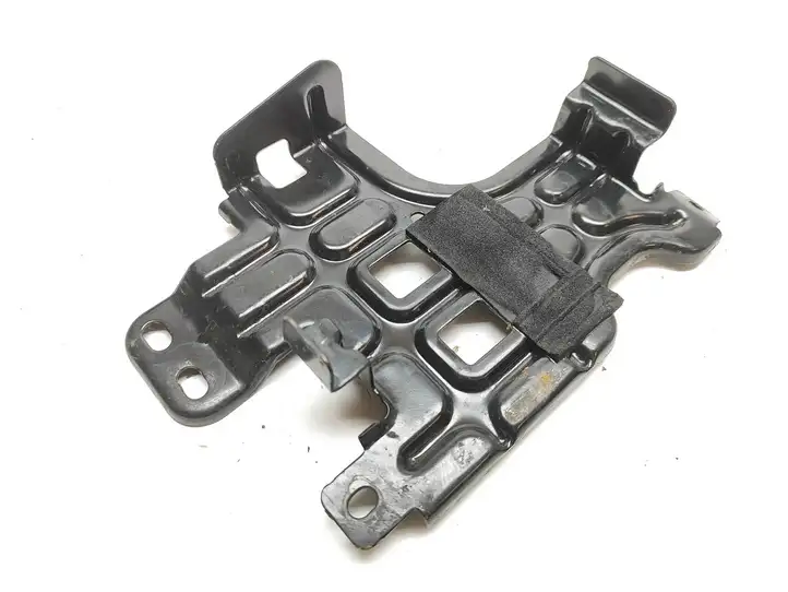 Ford Fiesta (2013 - 2017) 8V2110718AD Держатель аккумулятора — фото 2