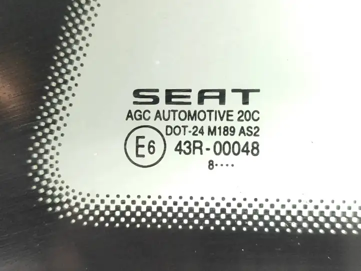 Seat Ibiza IV (6J,6P) (2008 - 2017) 43R00048 Заднее боковое стекло — фото 3
