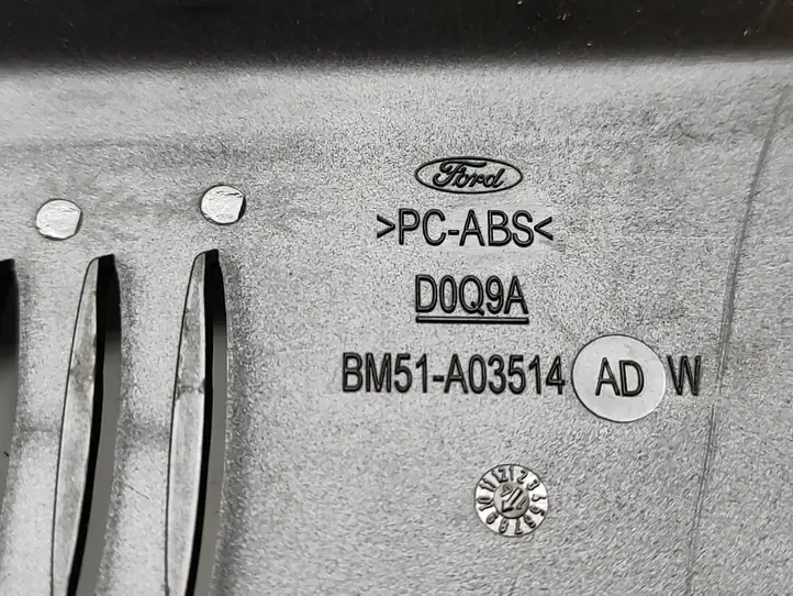 Ford Focus (2015 - 2019) BM51A03514 Накладка зеркала заднего вида — фото 3
