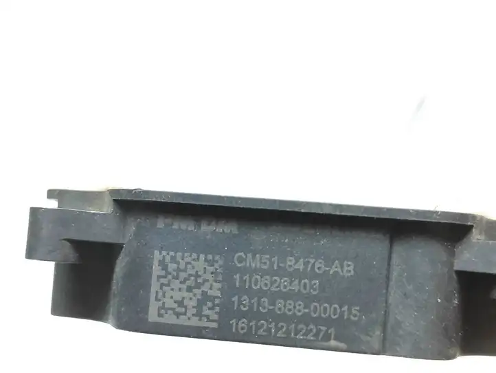Ford Focus (2015 - 2019) CM518476AB Двигатель задвижки потока воздуха — фото 3