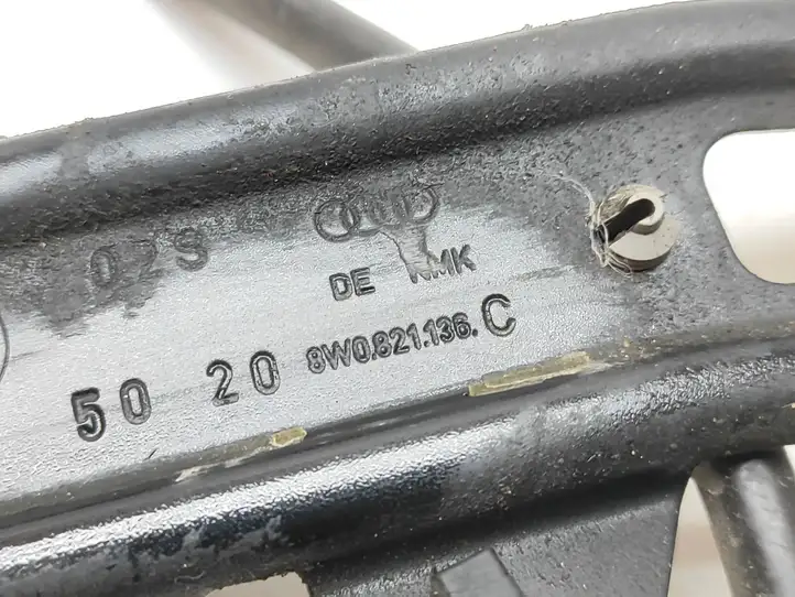 Audi A4 S4 B9 8W (2019 - ) 8W0821136C Крепление крыла — фото 3