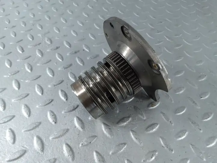 Volvo V60 (2013 - 2018)  7M5R184526CA Другая часть коробки передач