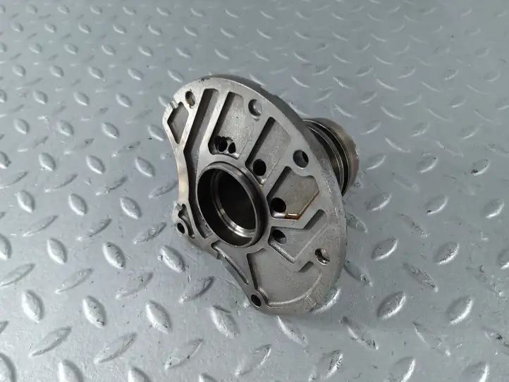 Volvo V60 (2013 - 2018)  7M5R184526CA Другая часть коробки передач