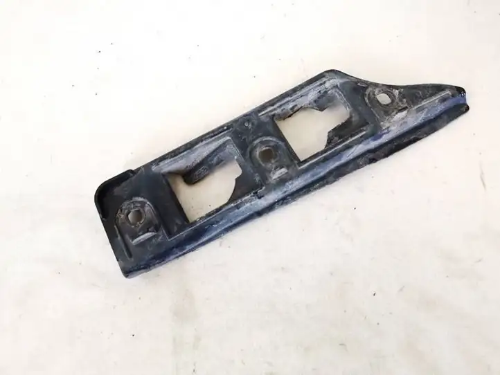 Volkswagen Golf V (2003 - 2009)  1k0807183 Передний держатель бампера